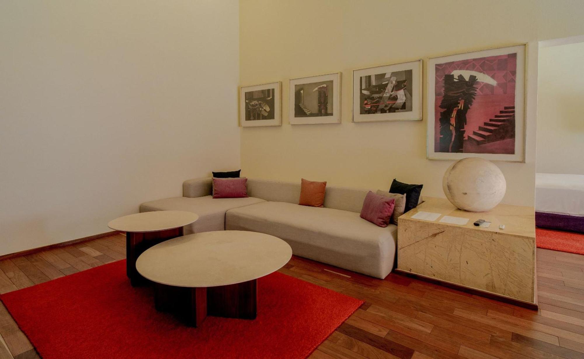 Camino Real Monterrey Hotell San Pedro Garza Garcia Eksteriør bilde A living room